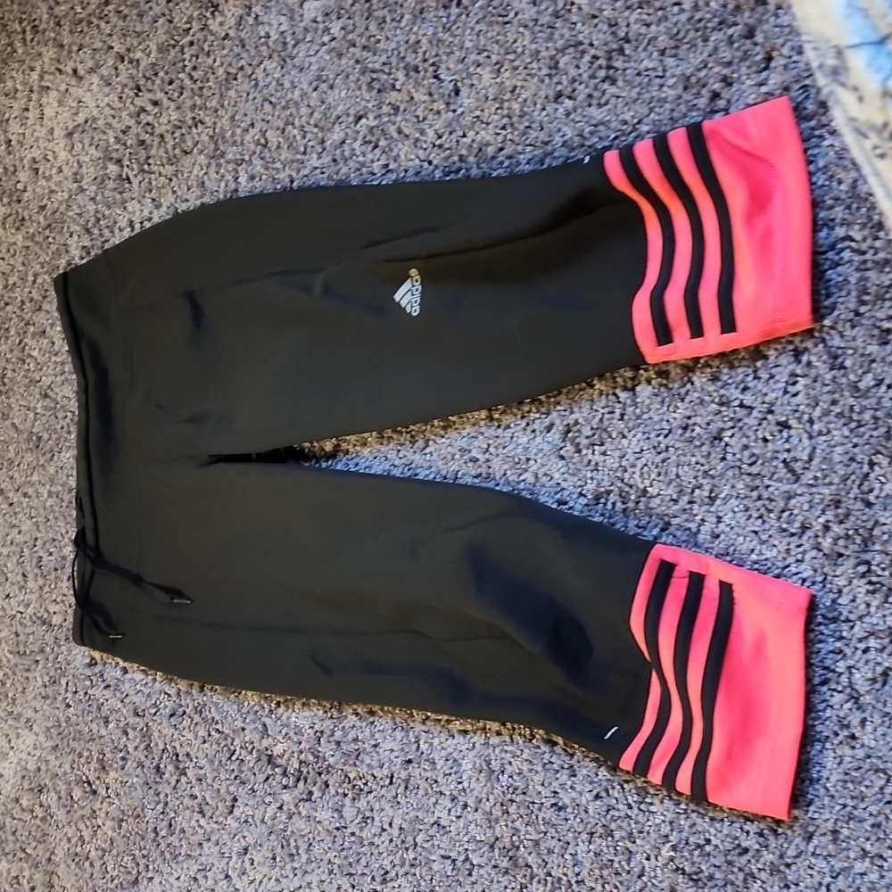 Adidas capris leggings